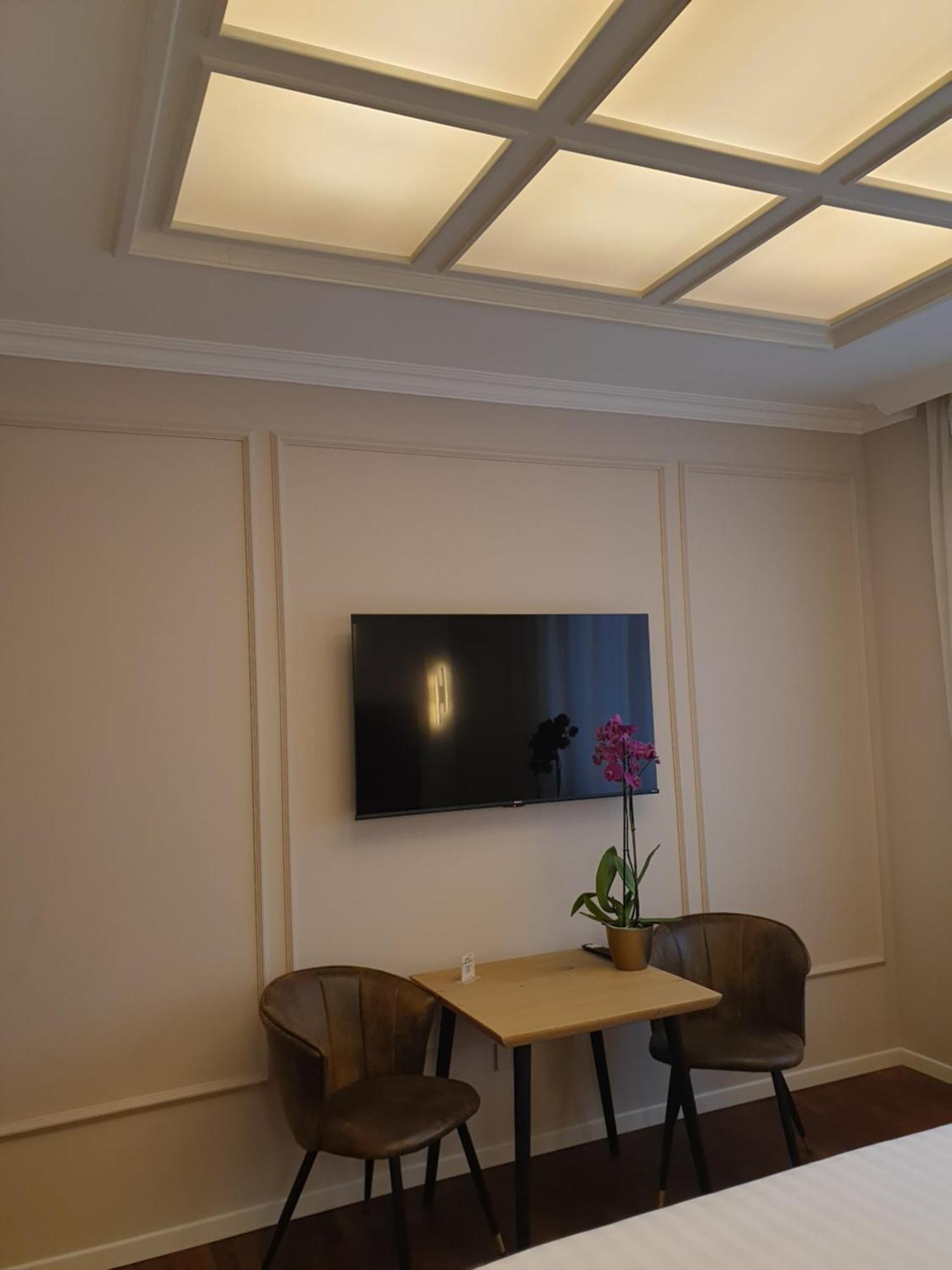 Appian Private Suites Рим Экстерьер фото