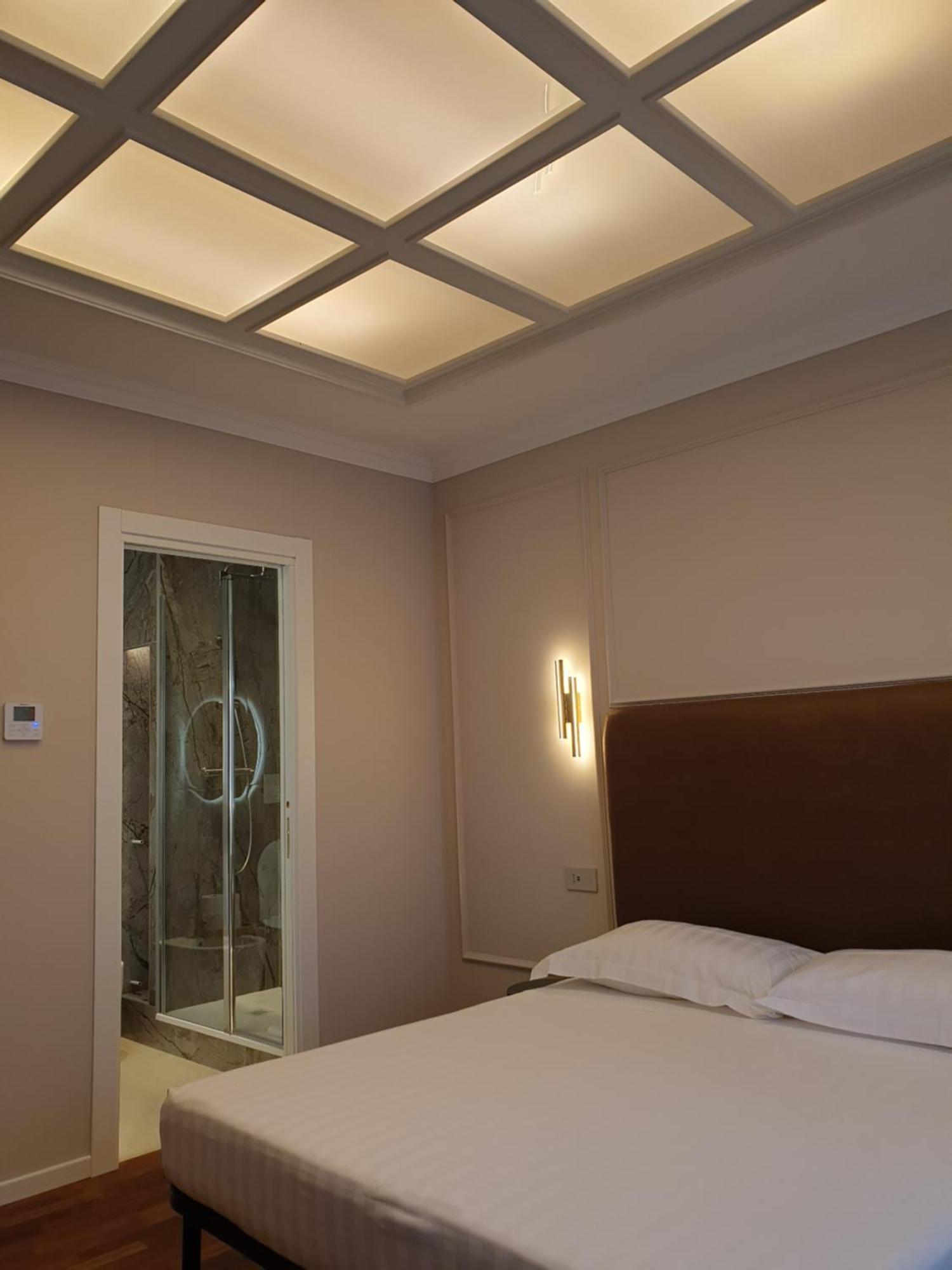 Appian Private Suites Рим Экстерьер фото